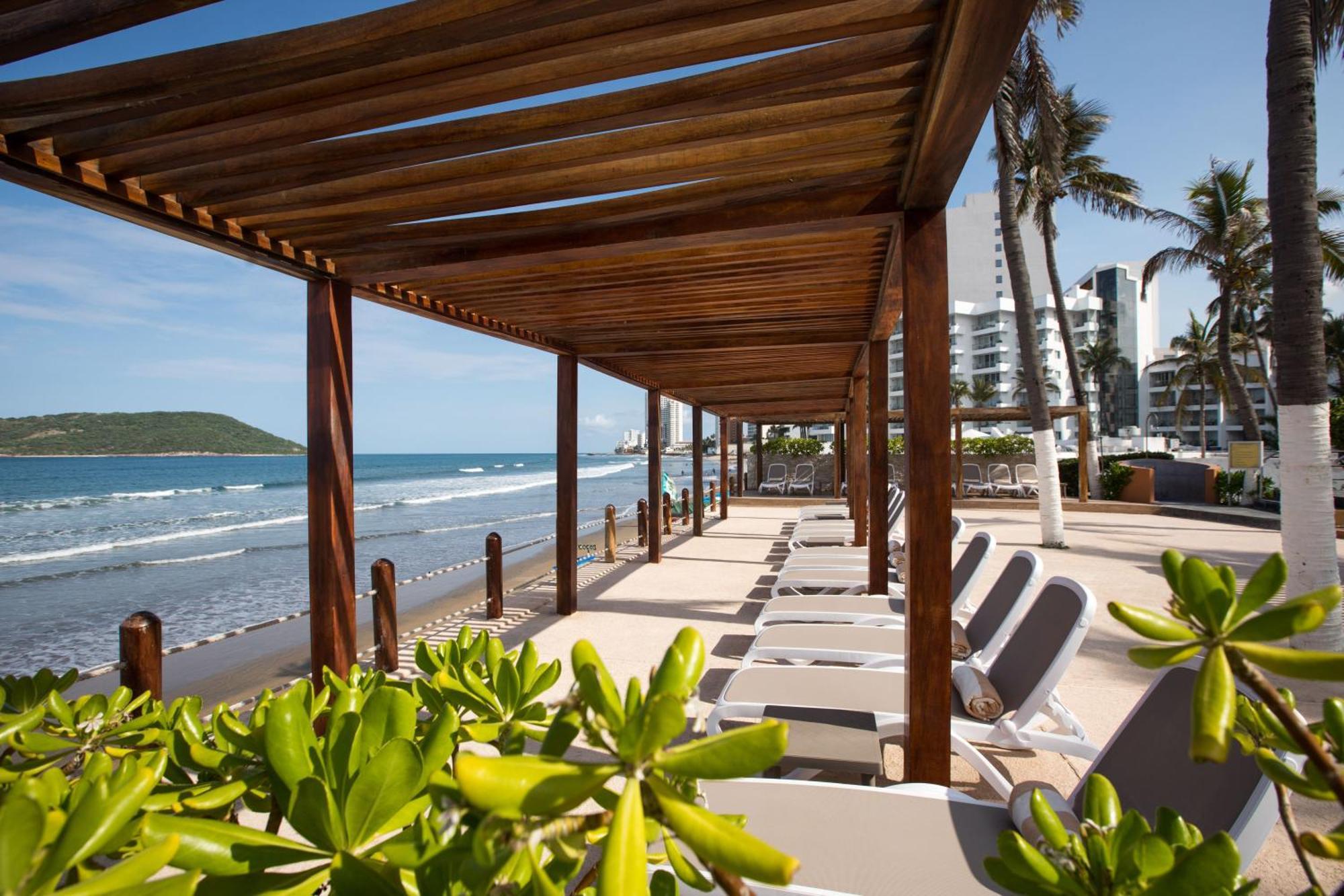 Costa de Oro Beach Hotel Mazatlán Buitenkant foto
